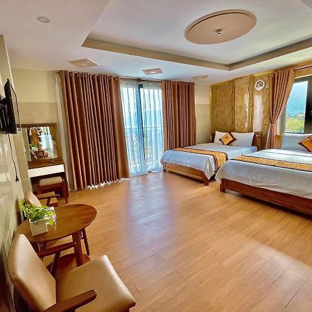 Hotel Minh Thang 2 Chi Khu Co Ong Екстер'єр фото