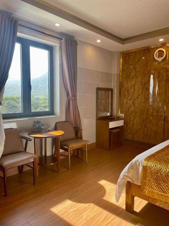 Hotel Minh Thang 2 Chi Khu Co Ong Екстер'єр фото